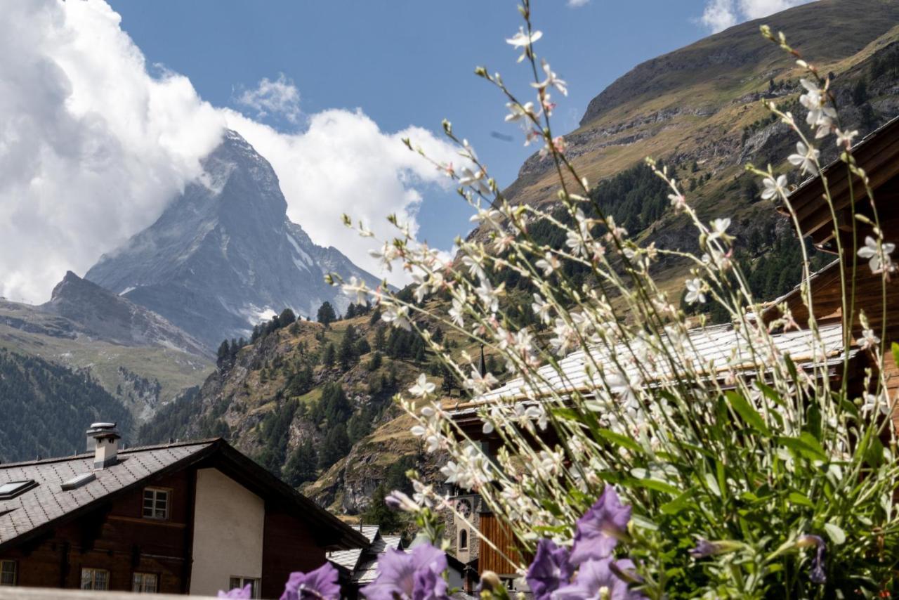 Village Apartment With Matterhorn View Zermatt Eksteriør bilde